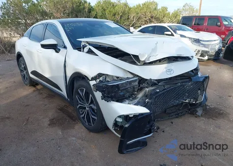 2023 Toyota Crown Limited из США, поврежденный, VIN JTDAAAAF0P3013043